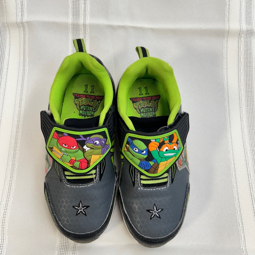 Modern TMNT Nickelodeon Mutant Mayhem Light Up Sneakers Synthetic Grey Green 11T